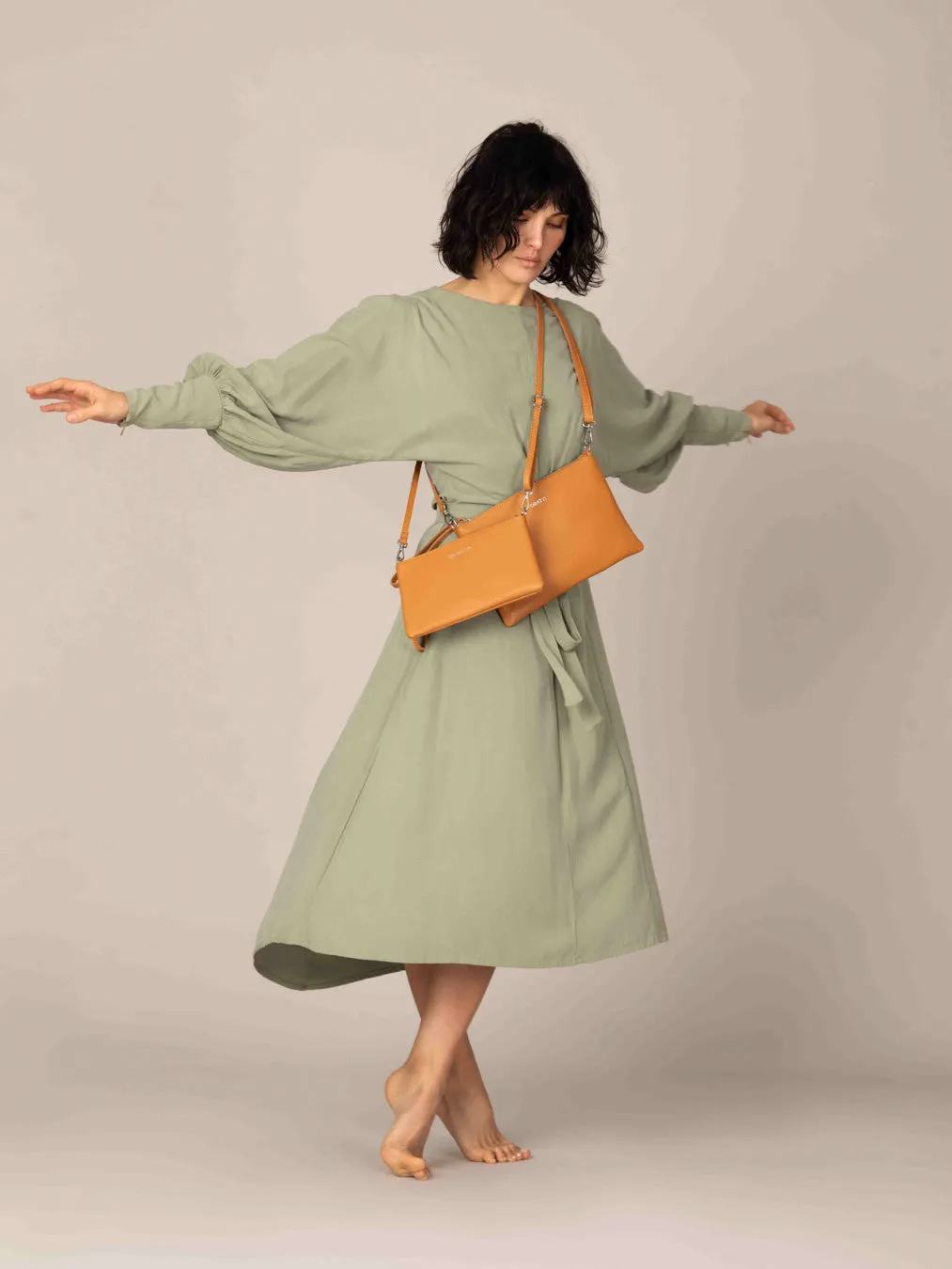 Eleganza Duo-Size Leather Purse (Bundle)