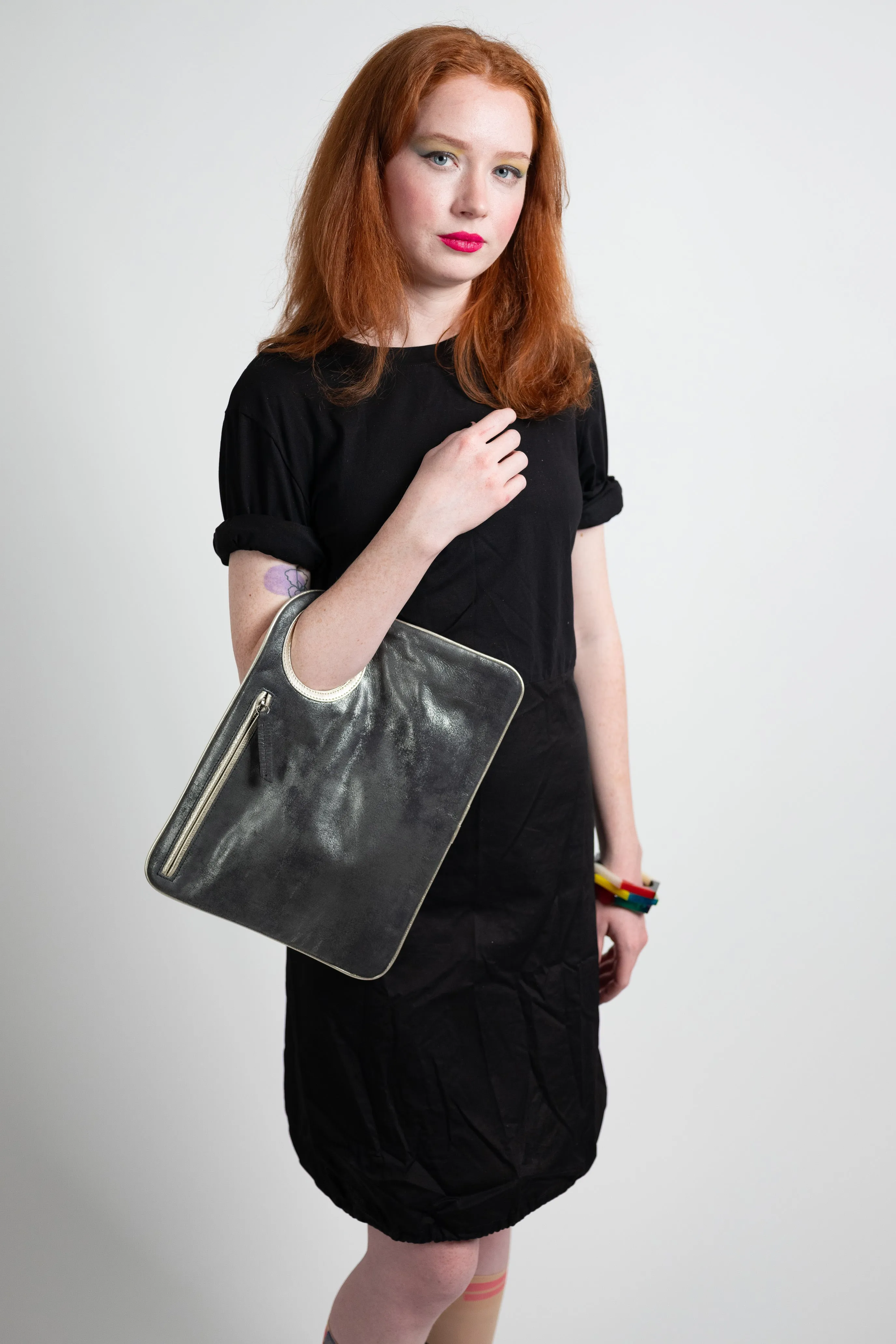 Hands-Free Bracelet Bag - Large Clutch Grey gold final sale