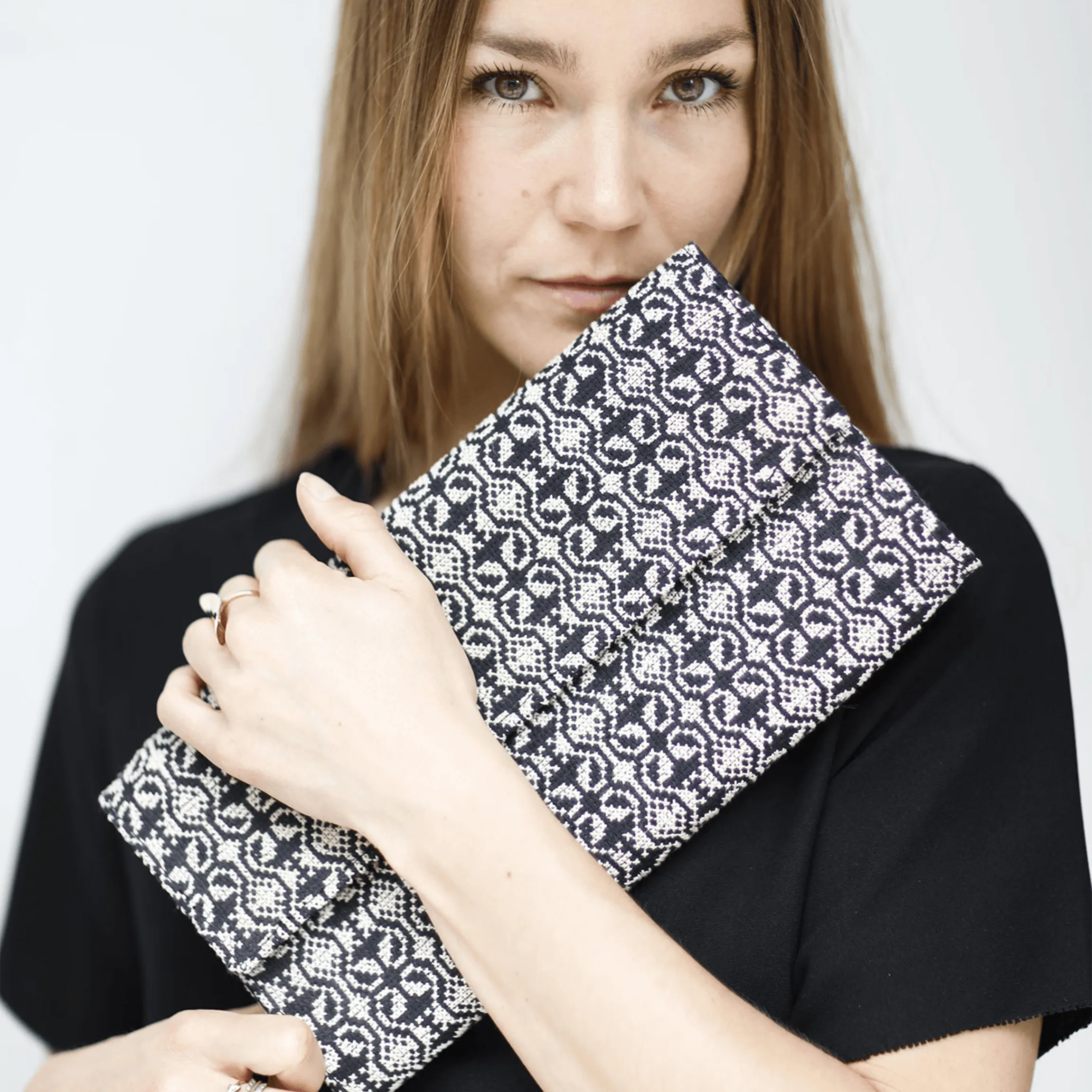MURANO CLUTCH