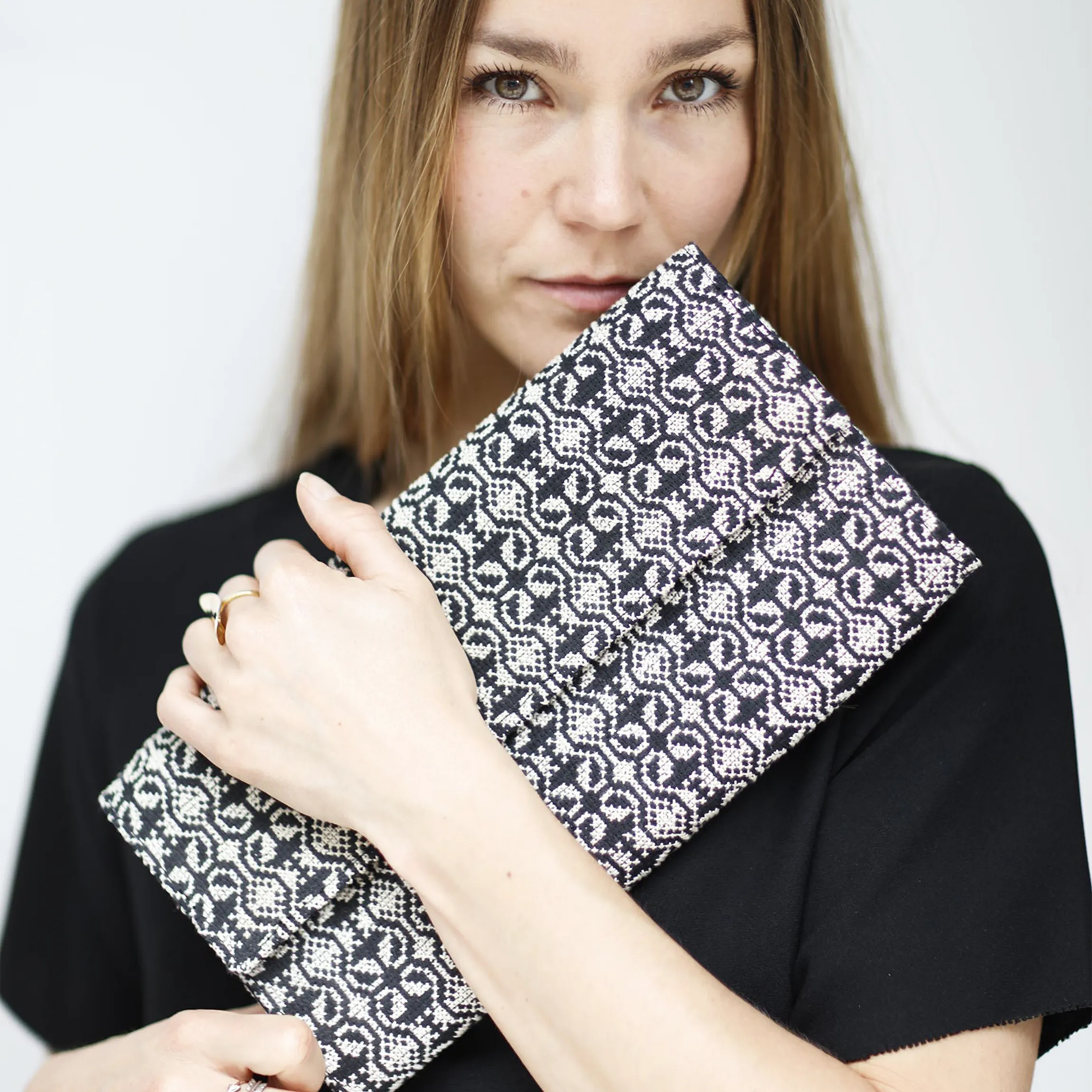 MURANO CLUTCH