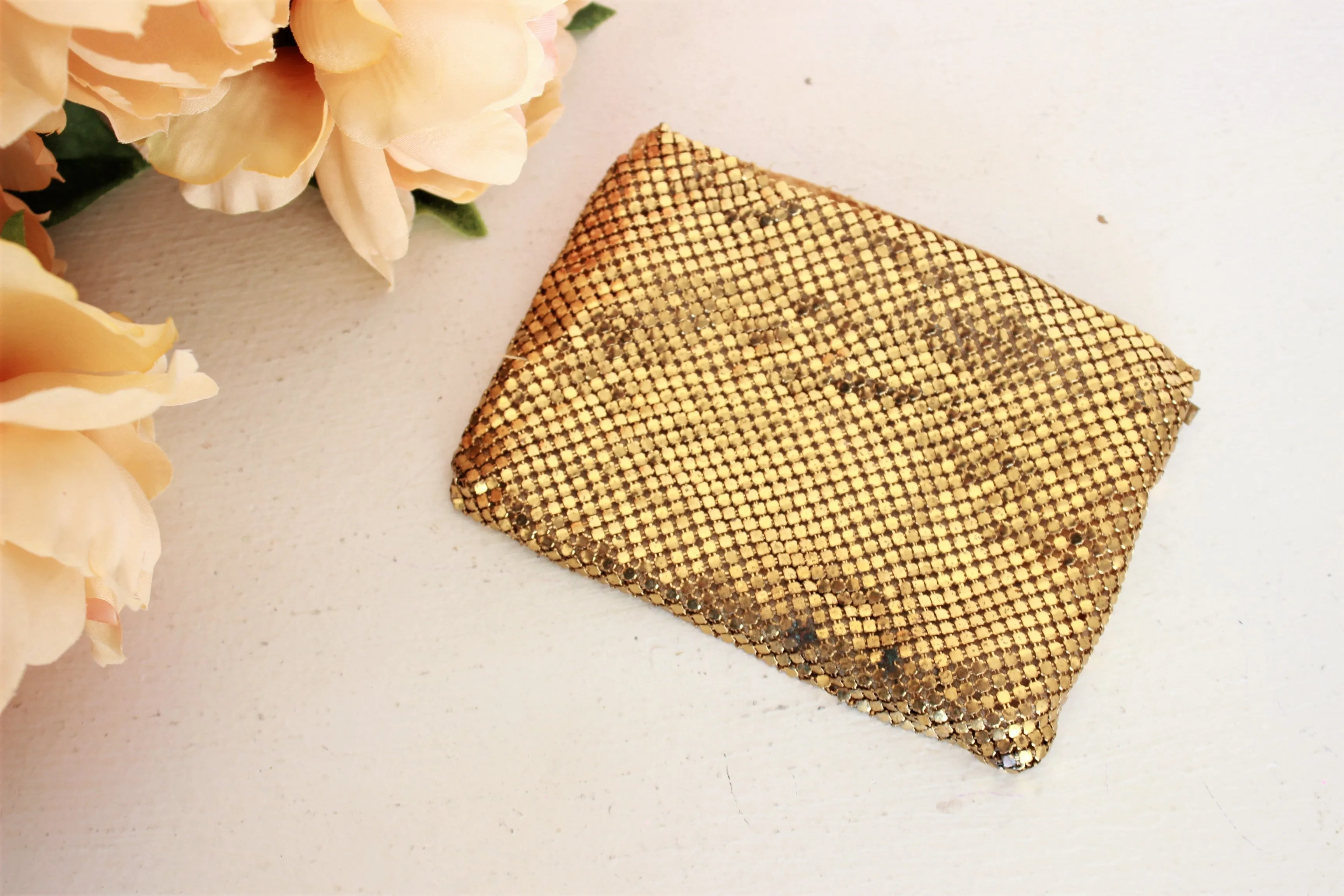 Vintage 1930s Gold Mesh Clutch or Larger Coin Purse