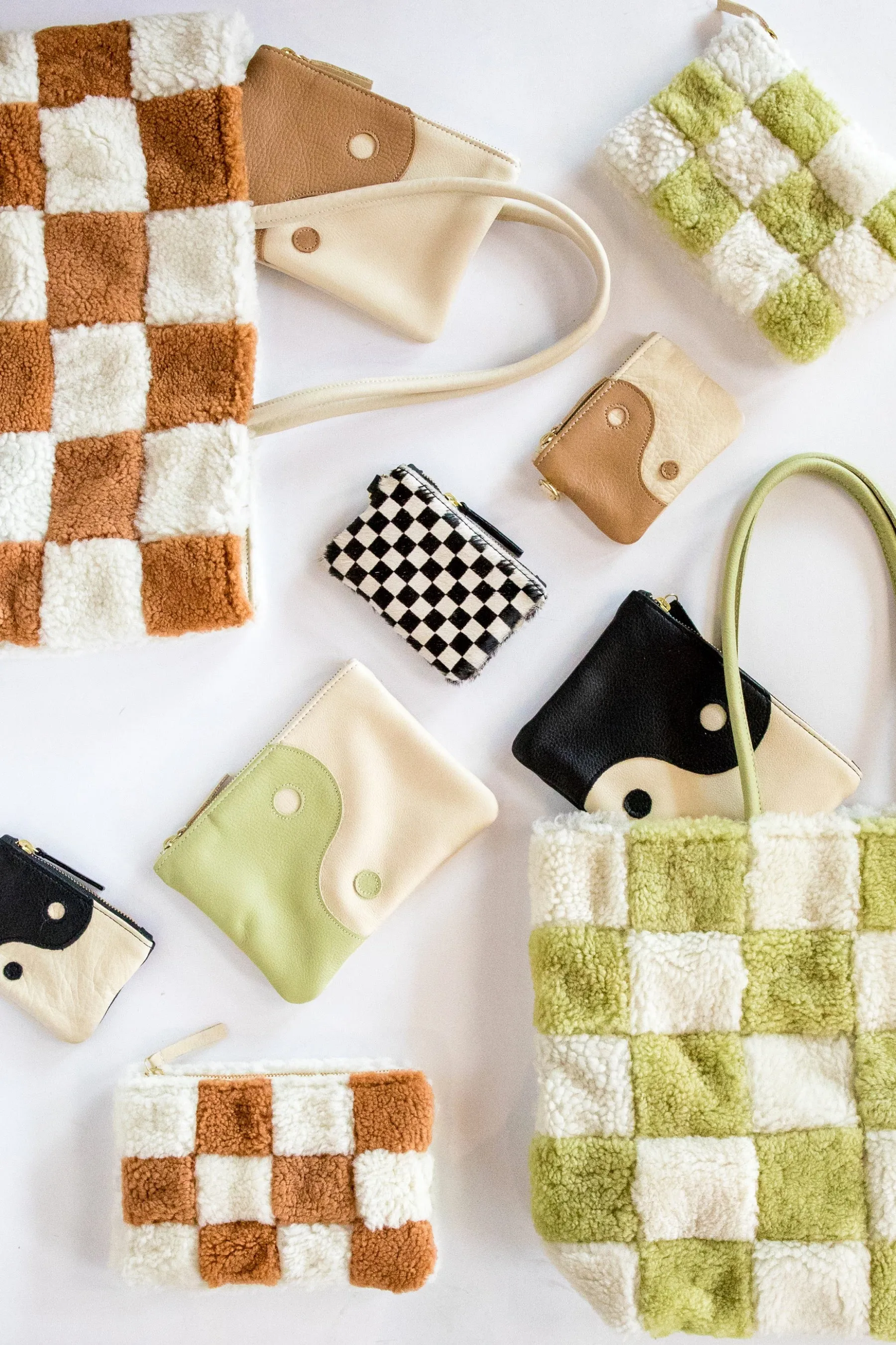 X Prism Avocado   Cream Yin Yang Zipper Pouch