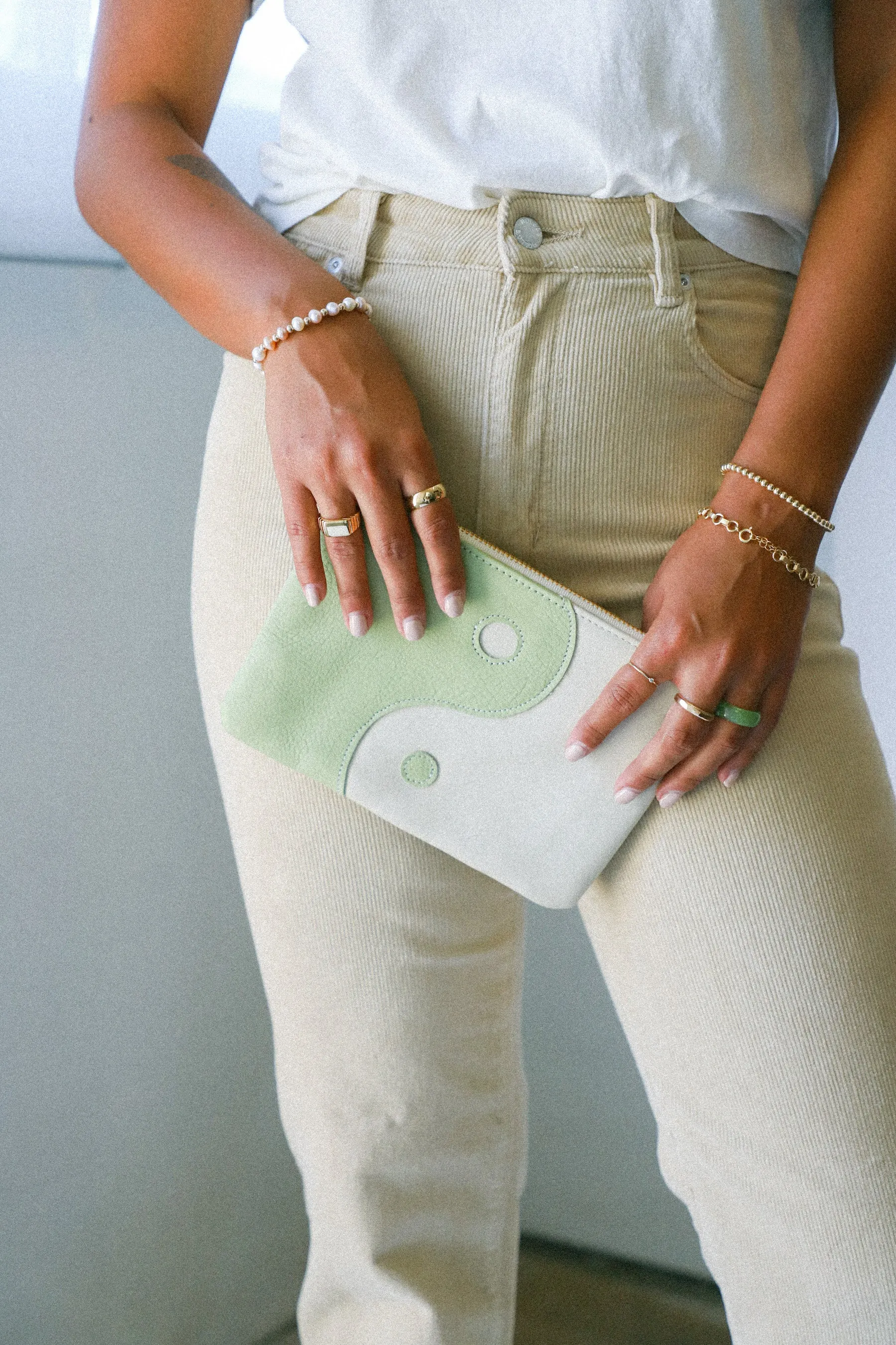 X Prism Avocado   Cream Yin Yang Zipper Pouch
